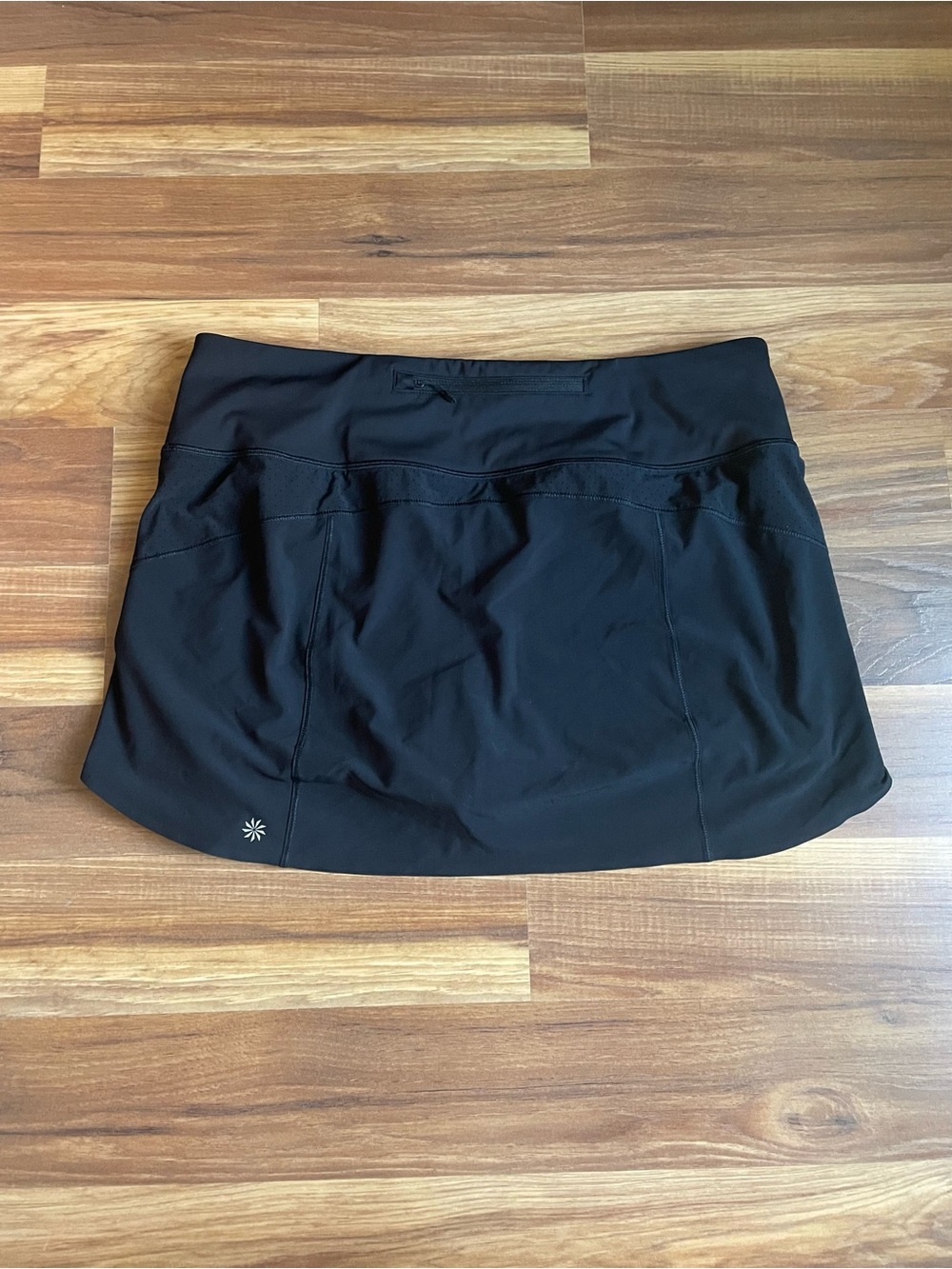 Athleta Run With It 14" Skort Women's Large Black Athletic Running Golf Tennis - Picture 7 of 9